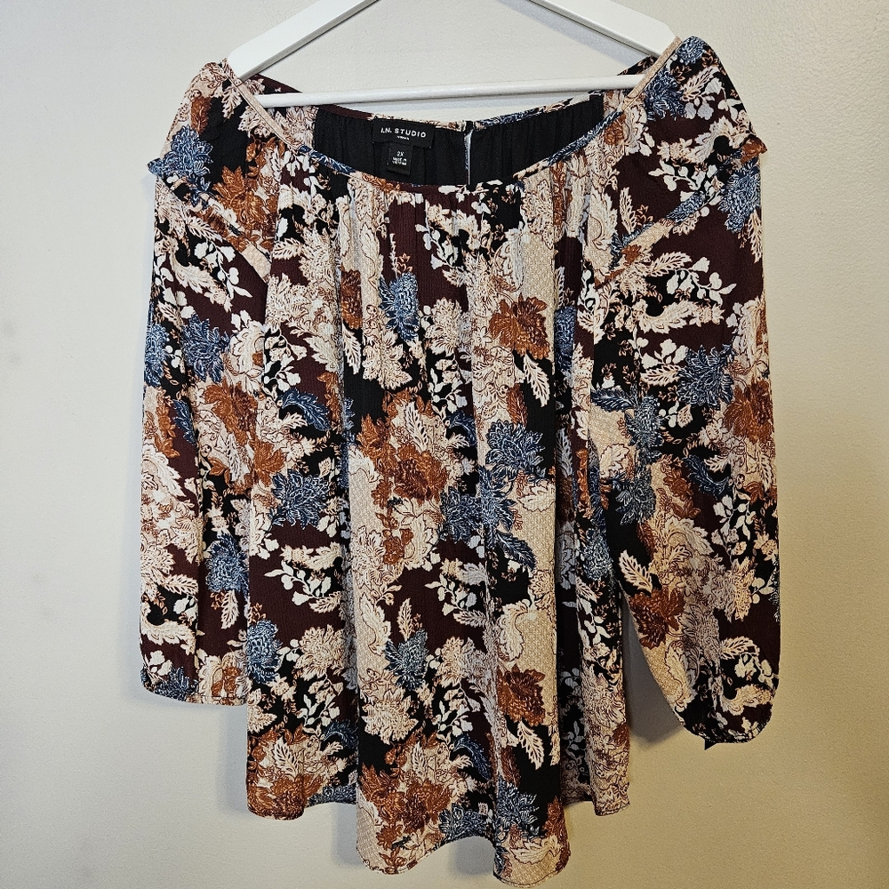 NWT I.N. Studio Floral Blouse Brown Blue Cream Keyhole Back Casual Spring Fall